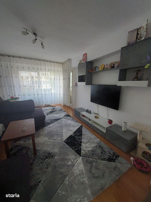3 camere ,2 băi, tip D - str.Eftimie Murgu