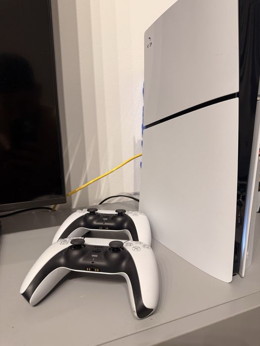 PlayStation 5  /ps5