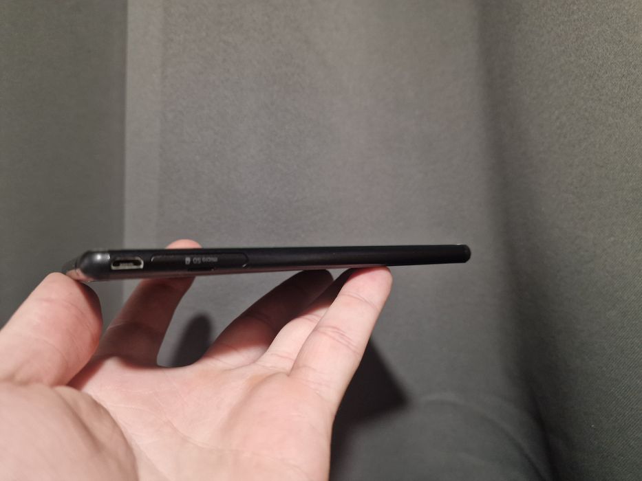 Vând Sony Xperia M4 Aqua (E2303)