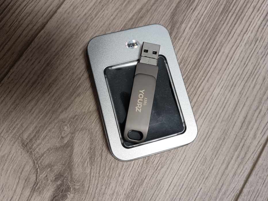 Stick Memorie USB-Typ C Yourz 128gb nou