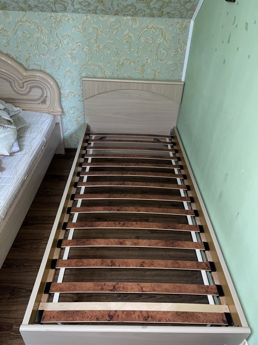 Кровать односпальная