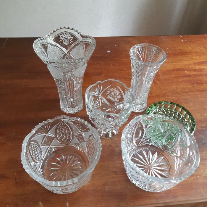 Конфетница   и вазочка .