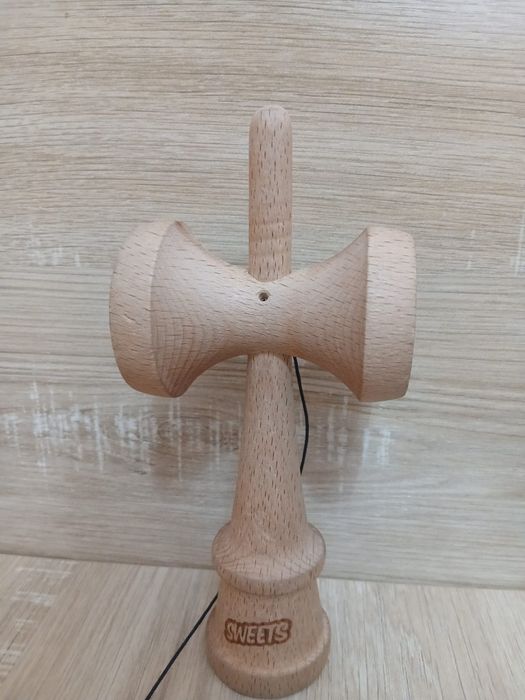 Kendama sweets naked