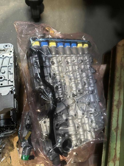 мехатроник клапанно тяло БМВ E60 E70 F10 F15 F20 F30 F36 G30 G20 G42