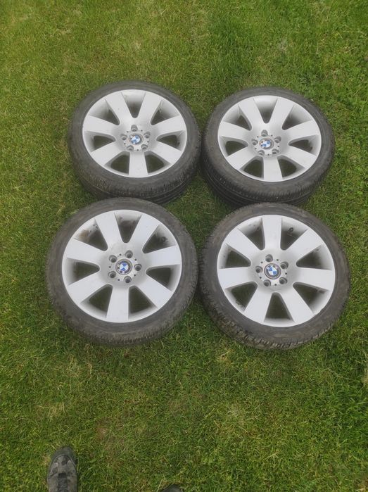 Продавам летни гуми с джанти 18-ки BMW/БМВ