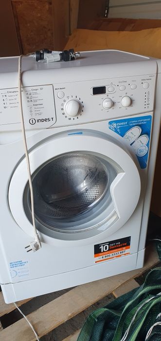 Продам стиральную машину