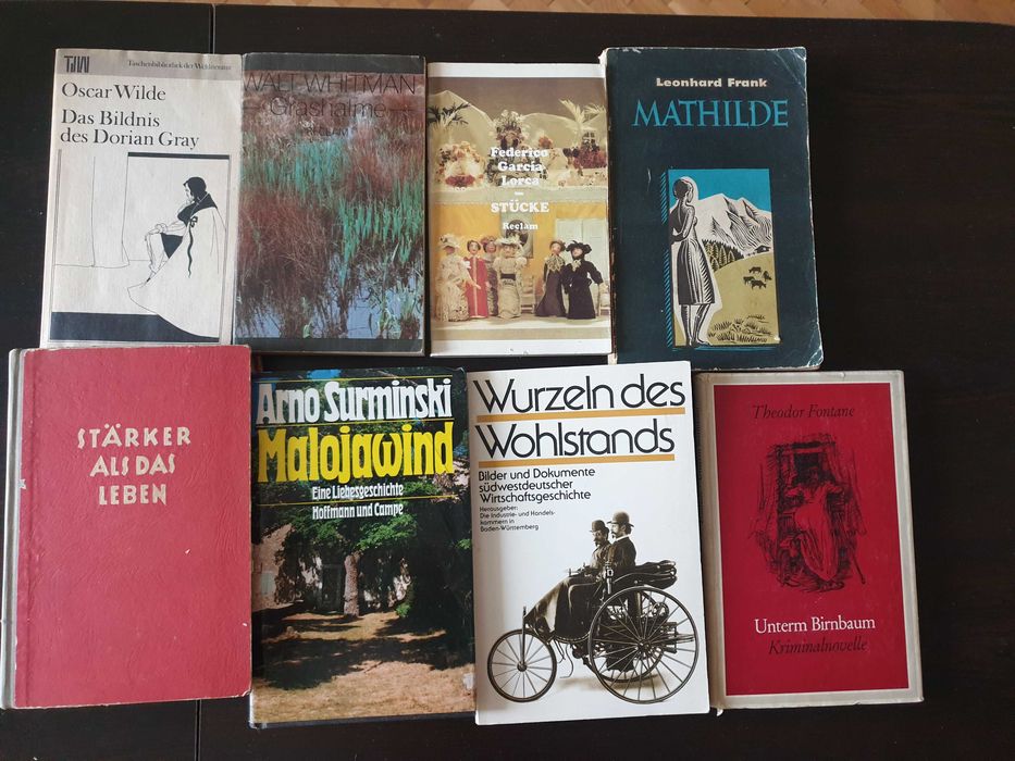 Книги на немски и български - романи, критика, философия - част 2