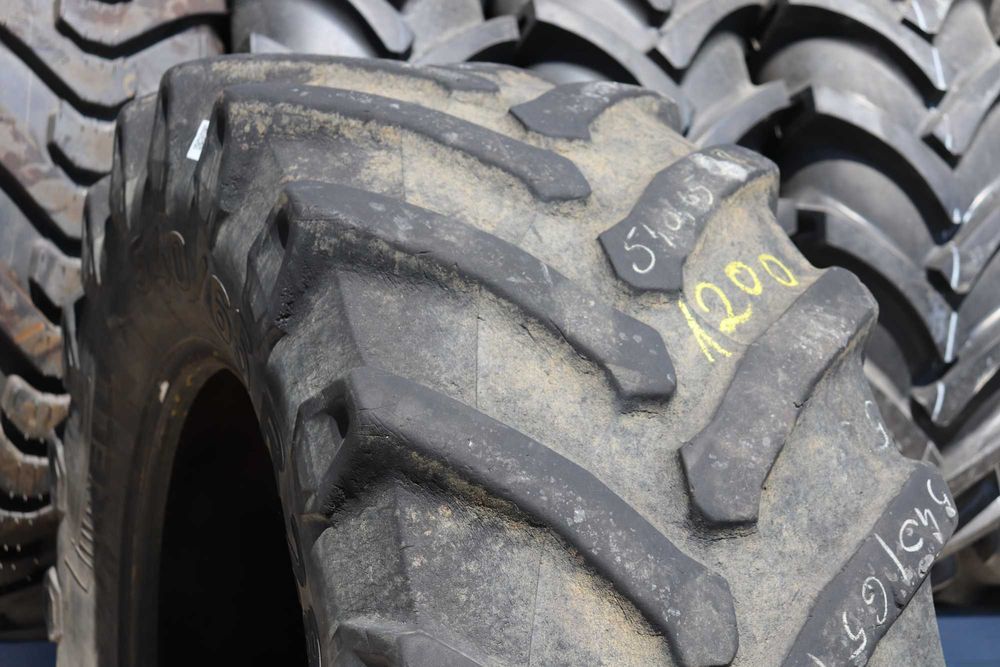 Cauciucuri Agricole 540/65R28 Pirelli Radiale SH pentru Tractor Fendt