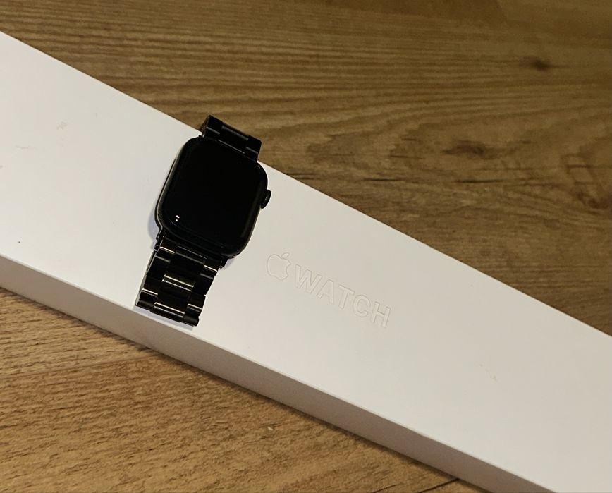 Apple Watch Series 7 | 41mm Черен
