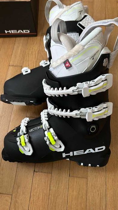 Ски обувки HEAD Vector 110S RS W размер 26,5