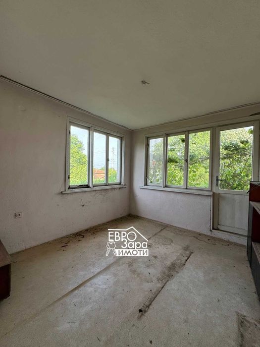 Продава се Къща в с. Преславен, Област Стара Загора - 140 кв.м за 465 €/кв.м - Снимка #14