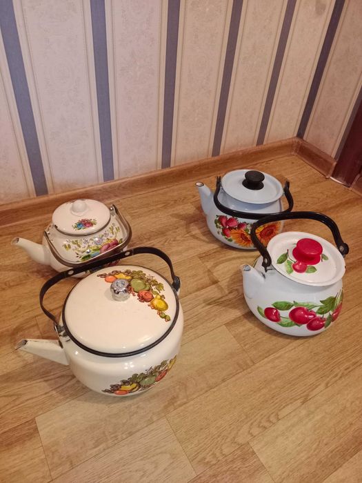 Продам чайник на 3 л в хорошем состоянии