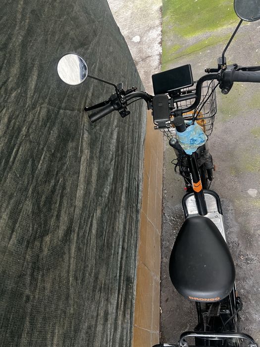 Drongo sotiladi 2 akumlator bilan