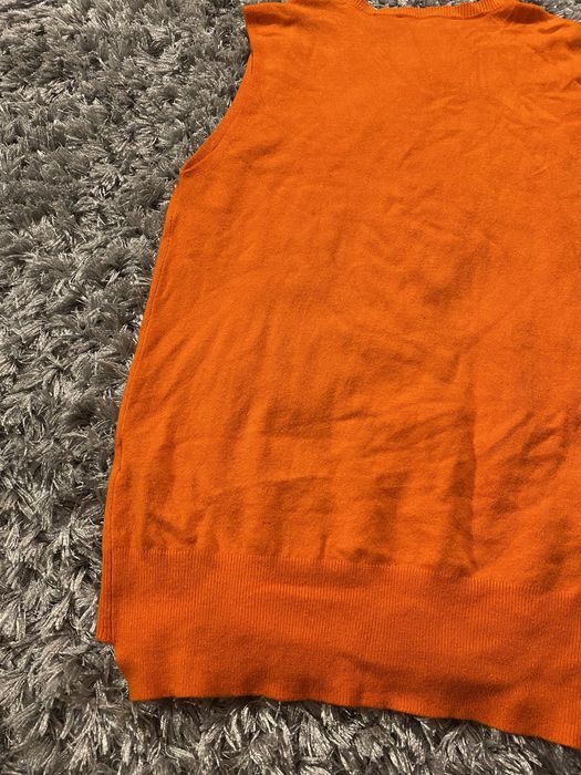 vesta zara portocalie