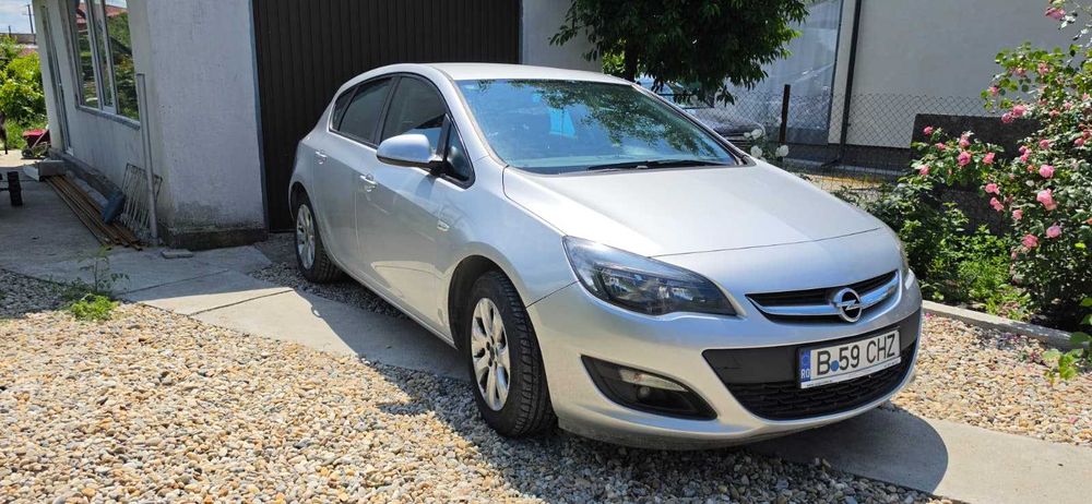 Opel Astra 5DR 1.6 TWINPORT ECOTEC Active