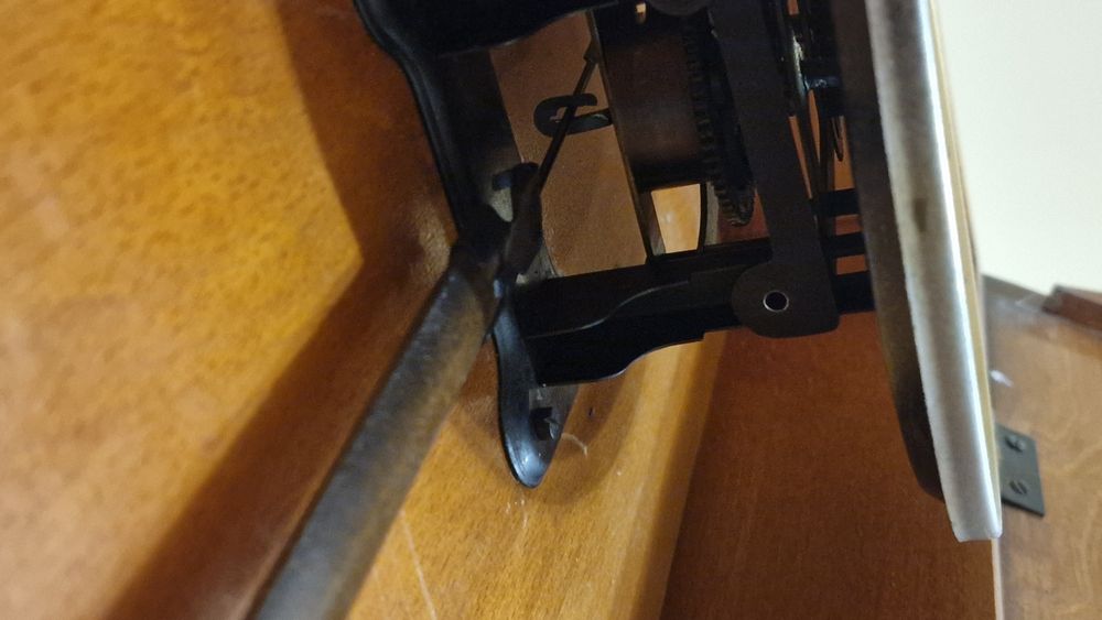 Настенные часы- антиквариат