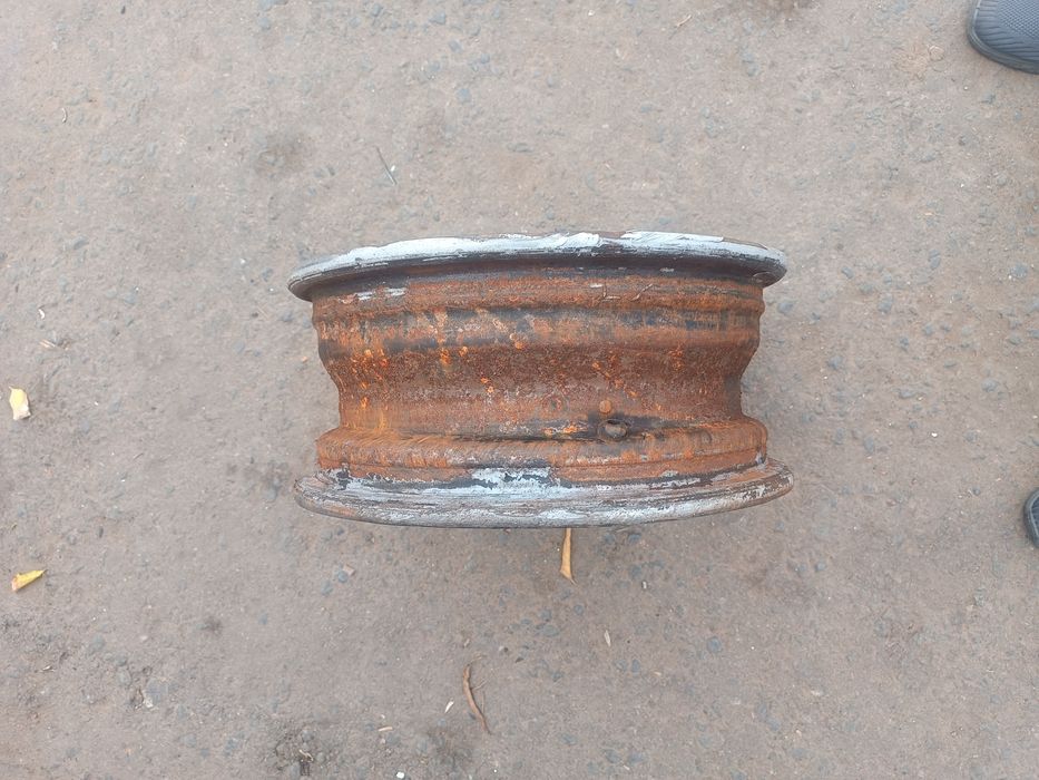 Диск штампованный R14