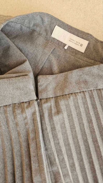 ZARA плисирана пола-панталон, L размер