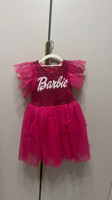 Продам платье для девочки