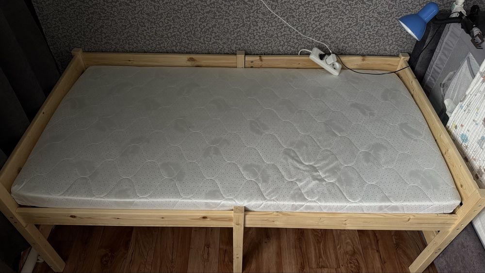 Продам детскую кровать