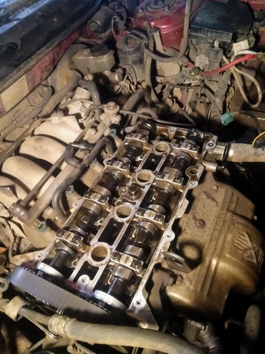 Продам ГБЦ на Мазду Кронос