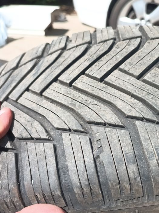 Michelin Alpin 225 47 R17 (94h)