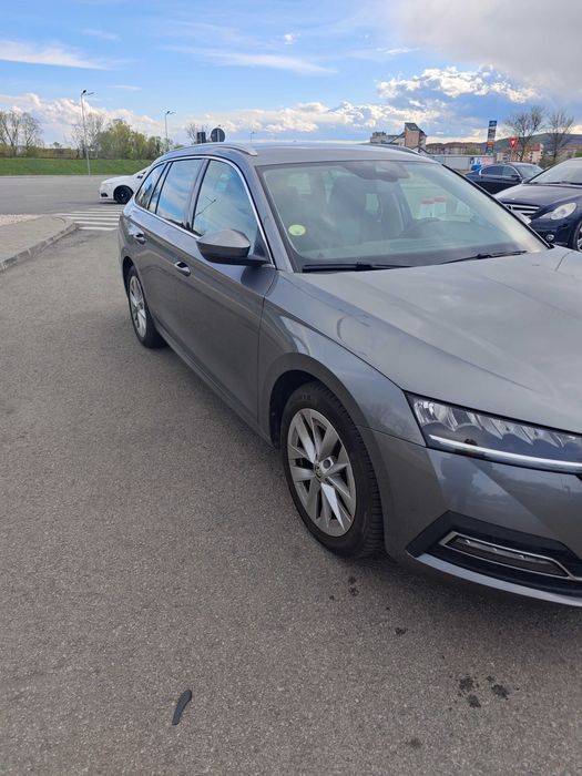 SKODA Octavia 2022 — imagine 3