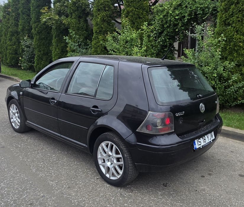 Golf 4  1.6 benzina