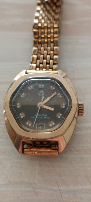 Часы советские  женские