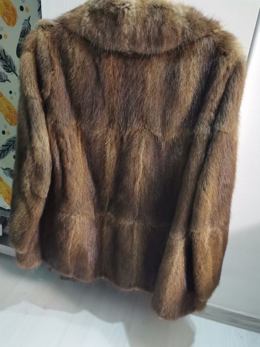 Haine de blană de nurcă