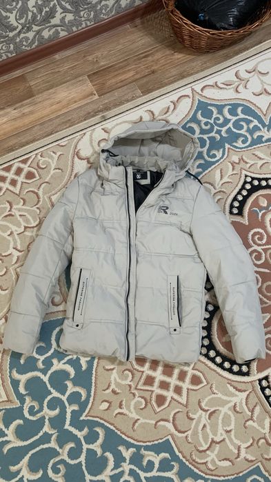 Продам куртки мужские срочно