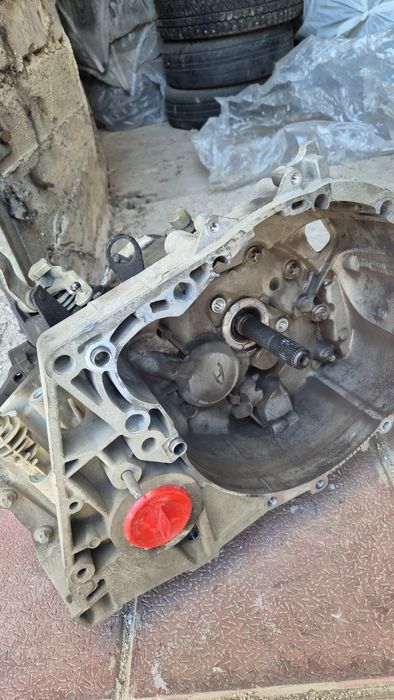 КПП Lada Largus JR5