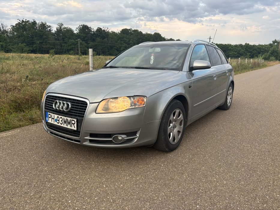 PROPIETAR.Vand Audi a4b7.masina personala de 5ani