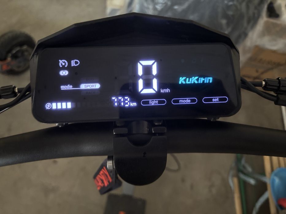 Trotineta Electrica Kukirin G2 2026 ! ARE 2 LUNI !