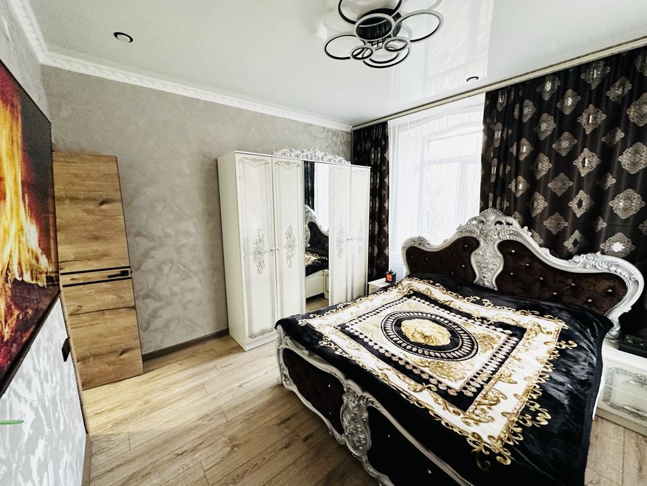 3-комнатная квартира в центре в идеальном состояние