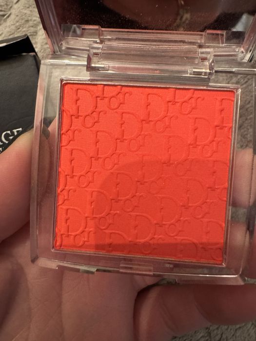 Козметика,пудра,червила,фон дю тен,руж