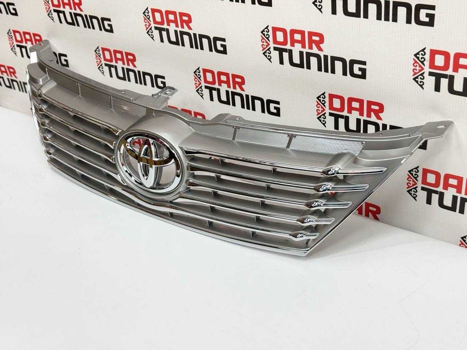 Решетка радиатора Camry 50