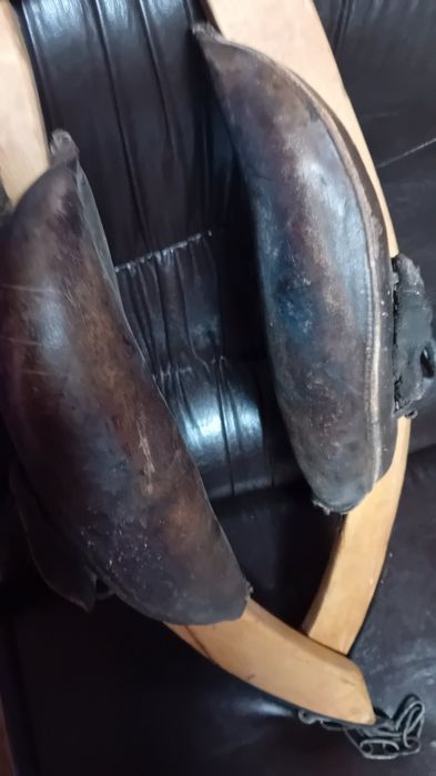 Седло  за  голям  кон      Хамут  за  кон дърво