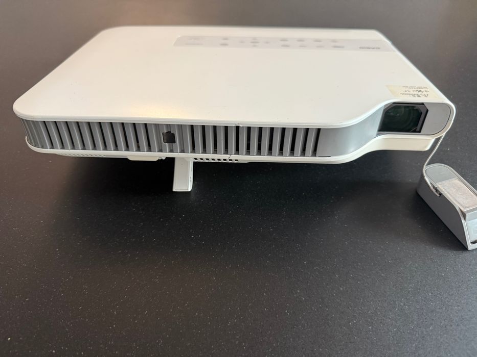 Video proiector Casio Laser XJ-A240