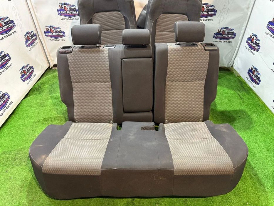 INTERIOR TEXTIL / SCAUNE + BANCHETE TOYOTA AURIS 1.2 BENZINA 2017 / HATCHBACK 5 USI 2013-2019