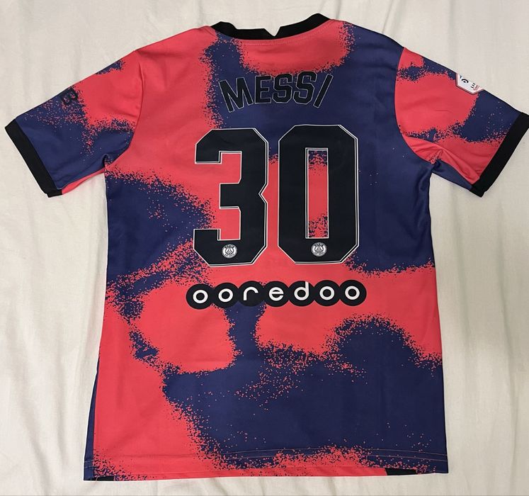 Детски футболни тениски на 4 различни отбора