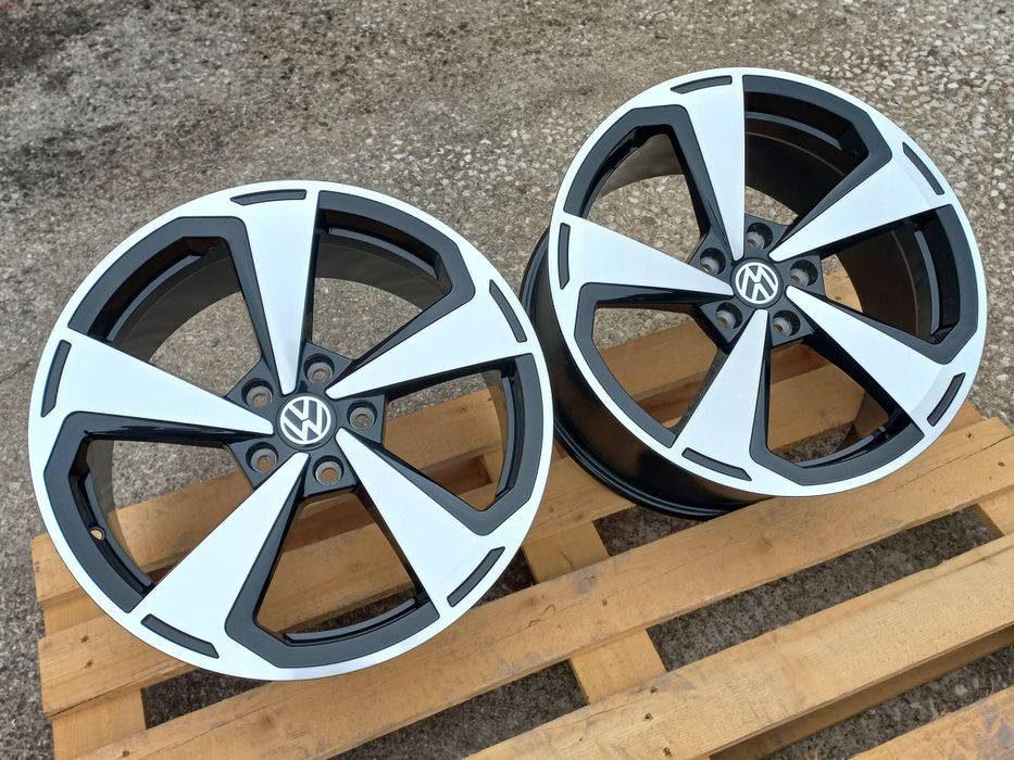 18  Vw Škoda 5x112 Golf GTI GTD Passat Tiguan Octavia Superb 8.0j et40