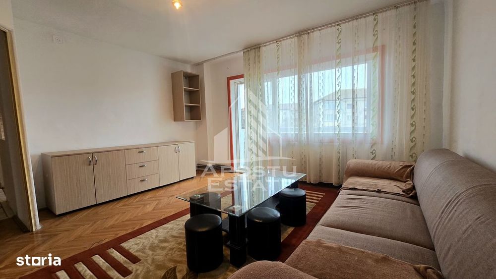 Apartament 2 camere de vanzare, etaj intermediar, centrala, Bucovina