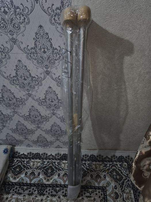 Костыли подмышечные