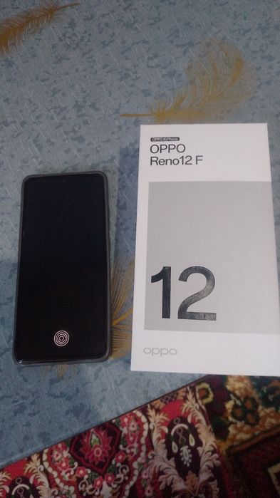 OPPO Reno 12 Fff