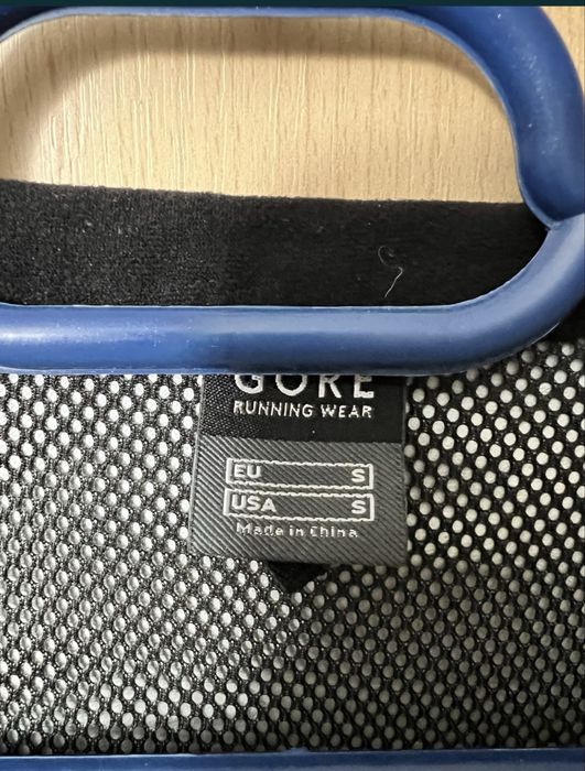 Jacheta alergare Gore Windstopper