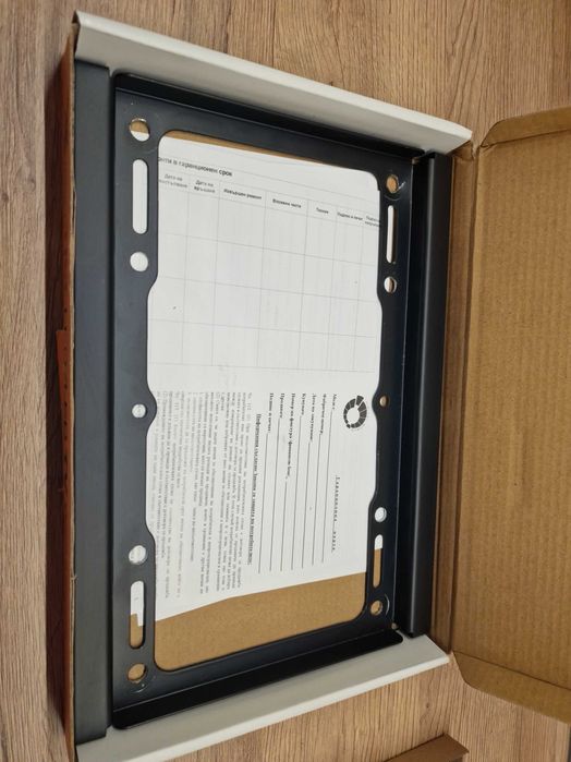 Стенна стойка за телевизор 43"