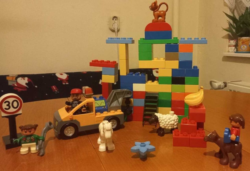 конструктори, дървен пъзел, дървено домино