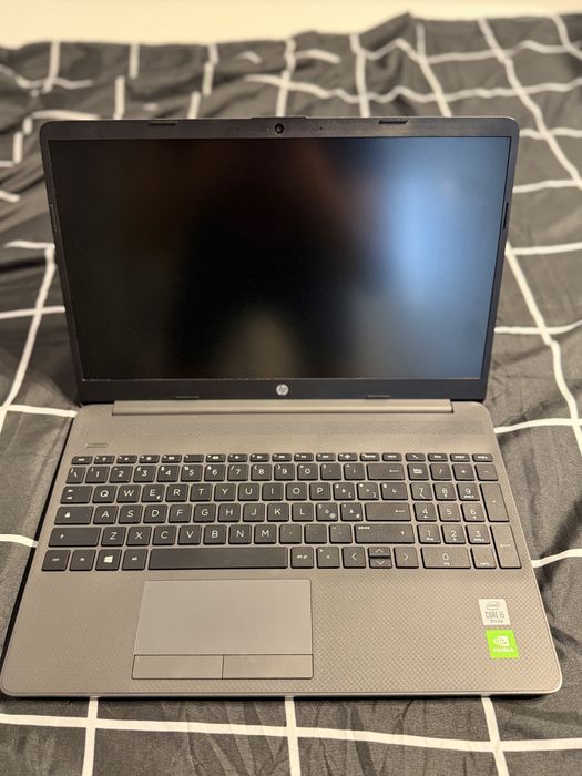 Laptop HP 15-dw1xxx