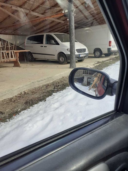 Vând Mercedes-Benz Vito